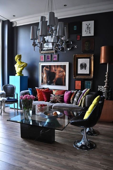 Bright colors are highlighted with black decor @Br...