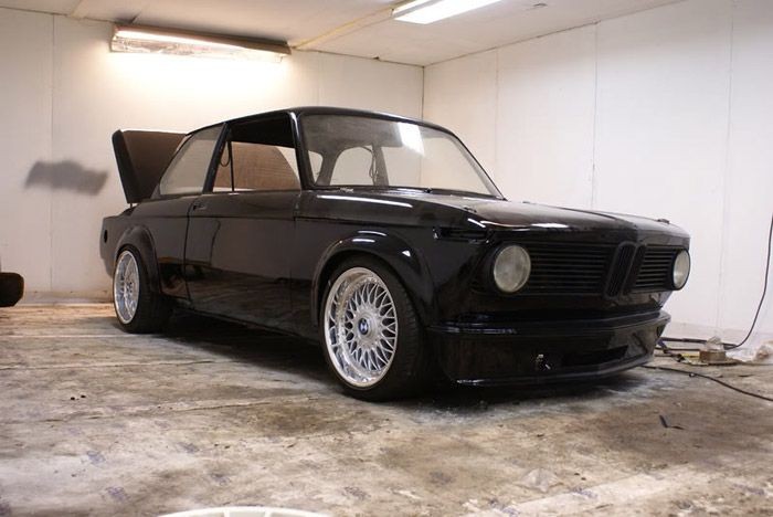 BMW 2002 Stance | Stance Is Everything - Theme Tue...