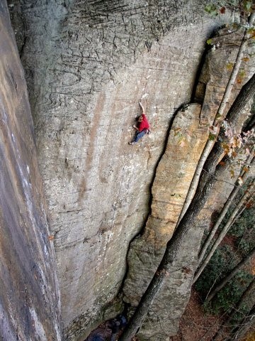 Straight Edge (5.12a) at the Red River Gorge, Kent...
