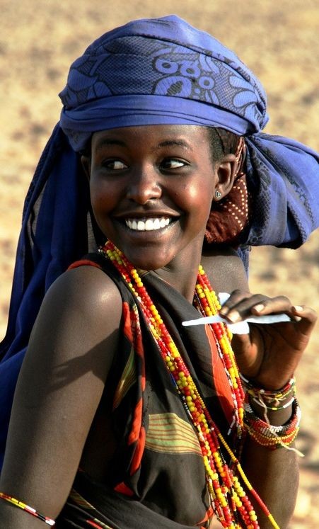 Gabra girl from northern Kenya • photo: Gerr...