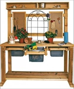 Love the look of this potting bench - love the pul...