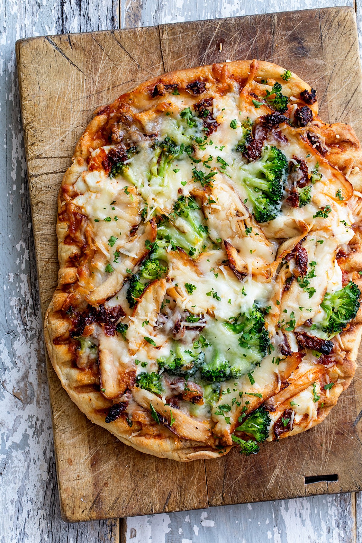 Chicken Grilled Pizza with Broccoli & Sundried Tom...