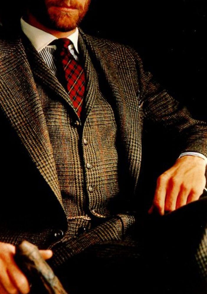 Tweed and a red tartan tie is the dress of the day...