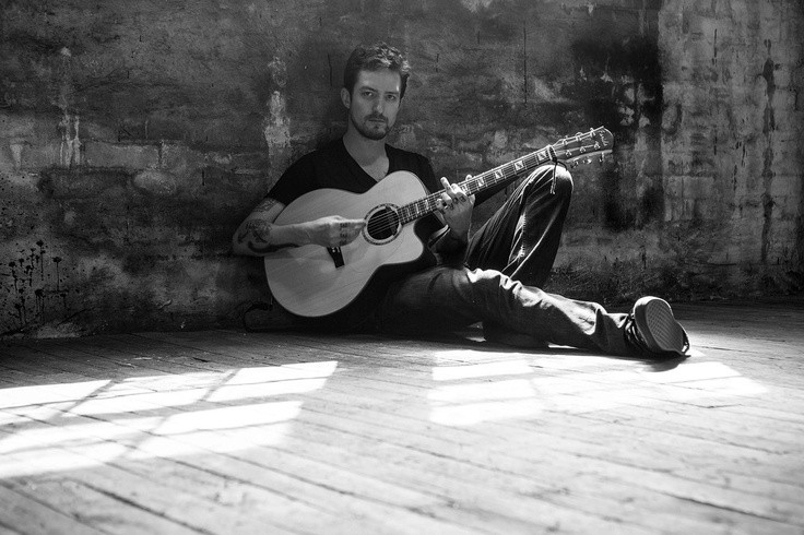 Frank Turner photography by Andy Willsher