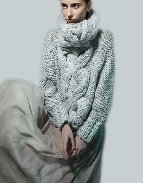 oversized chunky cable knit