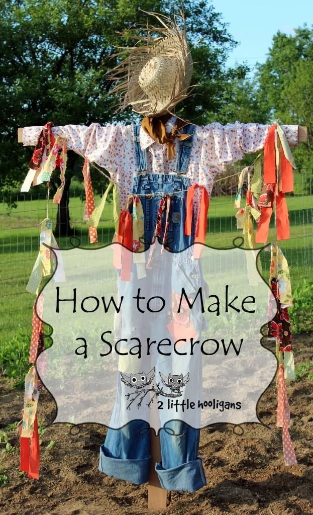DIY How to Make a Scarecrow