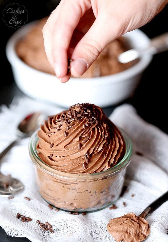 Easy Chocolate Mousse. A Recipe from Glorious Laye...