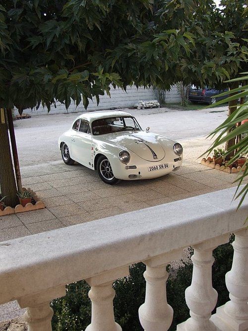 1959-1960 356B T5 Porsche. You can spot the T5 by...