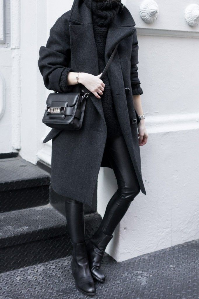 LOUISA nextstopfw | black white outfit fashion str...