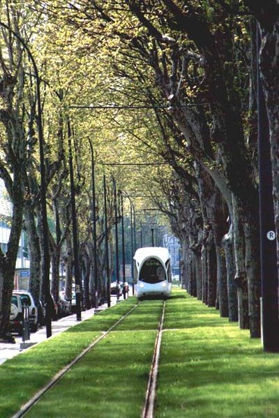 Lyon green transport corridor - isn't this just be...
