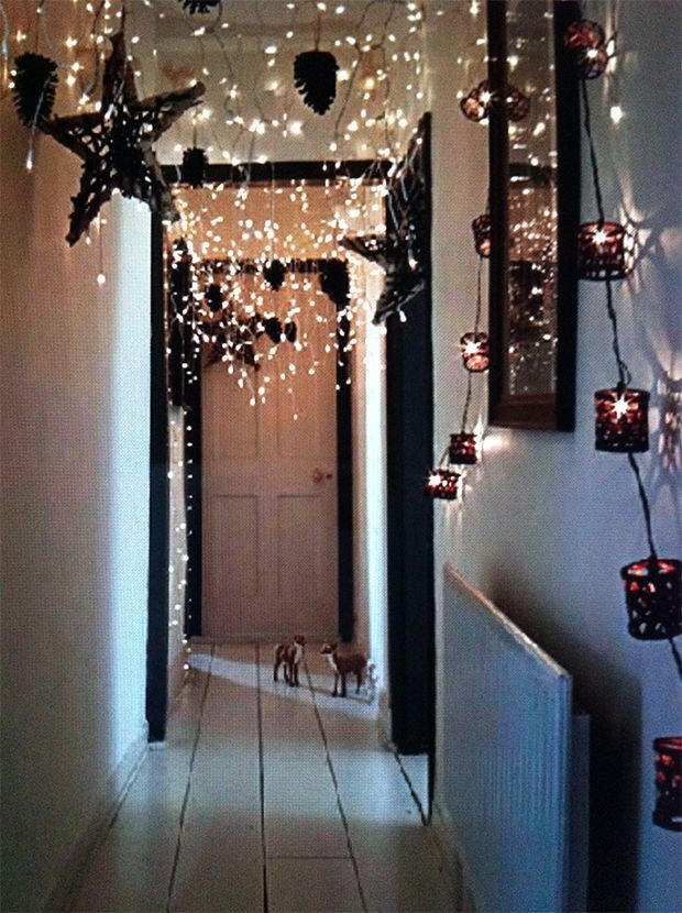 20 Ideas How To Decorate With Christmas Lights - E...
