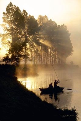 Just fishin' (photographer Dewitt Jones). #Fishing...