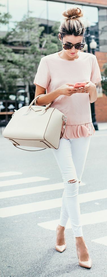 Pink ruffled hem top, white ripped jeans, pink hee...