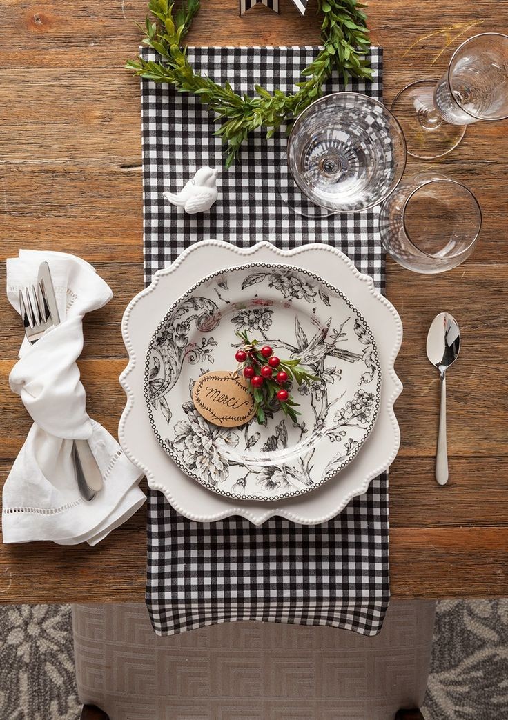 Update your tableware with a #HomeGoodsHappy print...