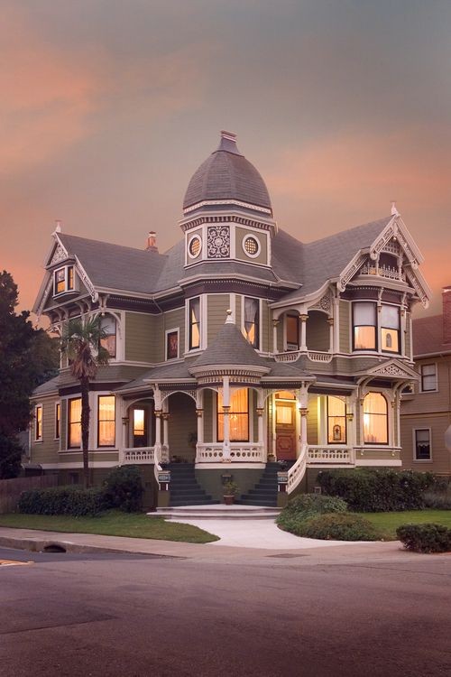 Victorian, Alameda, California