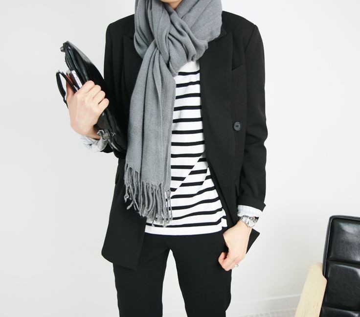 MINIMAL + CLASSIC: stripes with grey scarf, black...