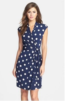 I am crushing over this adorable dress! It would b...