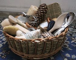 How to make a sensory treasure basket for baby.  K...