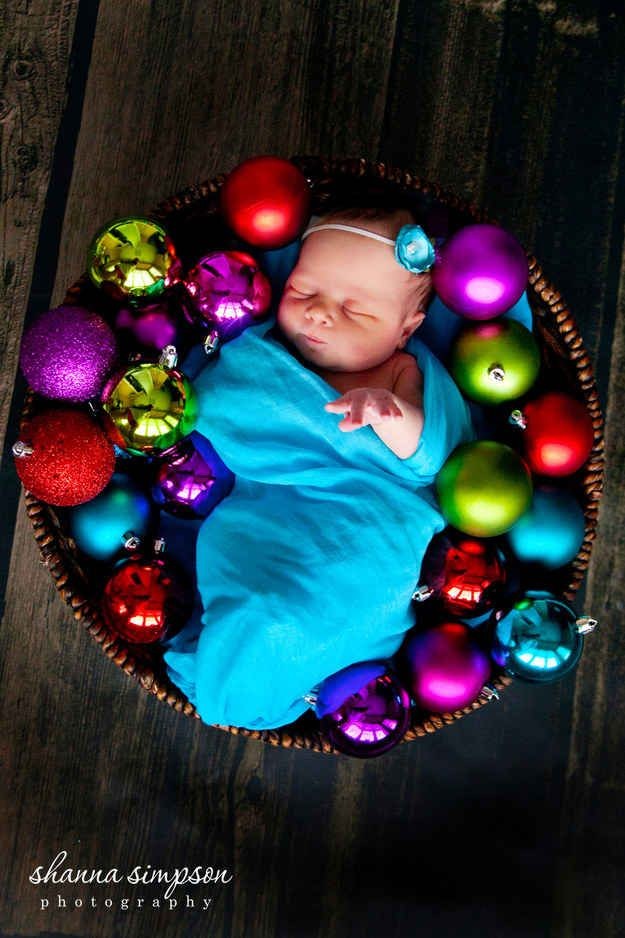 Babys first Christmas / professional photography /...