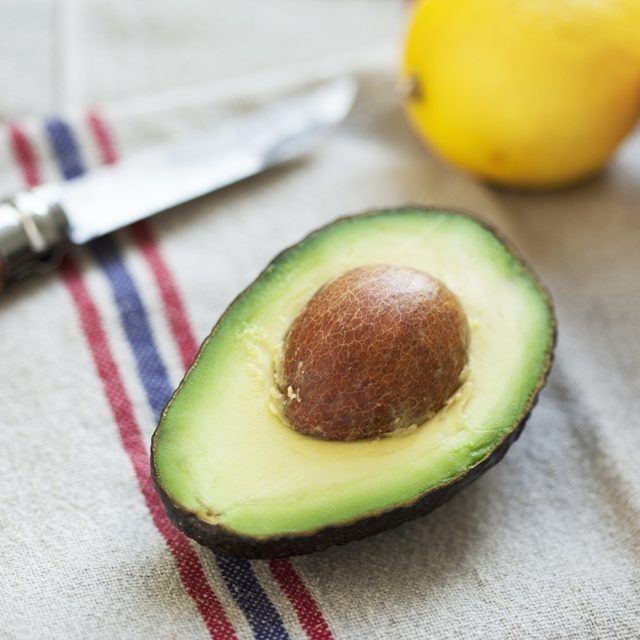 Healthy fats help trim the waistline quickly. Loos...