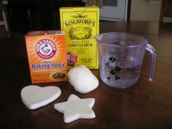 easy craft clay... dries hard. Perfect to make orn...