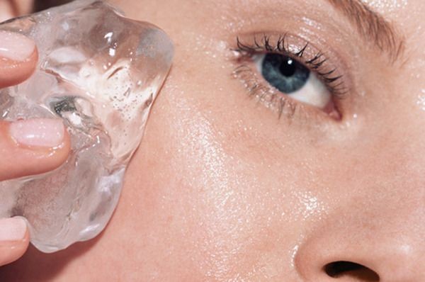 DIY Ice Beauty Secrets Shrink A Zit De-Puff Eyes P...