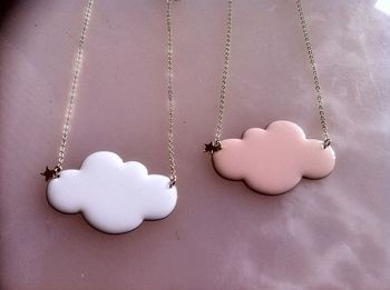 Cloud necklace by Hop Hop Hop
Love unexpected neck...