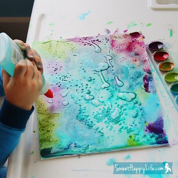 Painting with Watercolors, Glue and Salt. Really w...