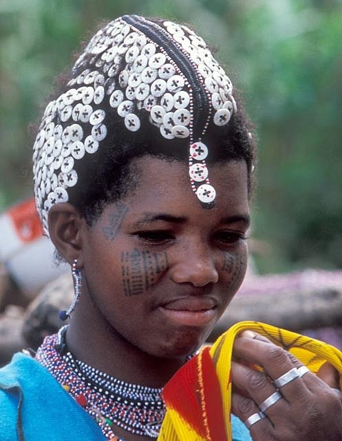 Africa |  Fulani woman, West African |  © dee...