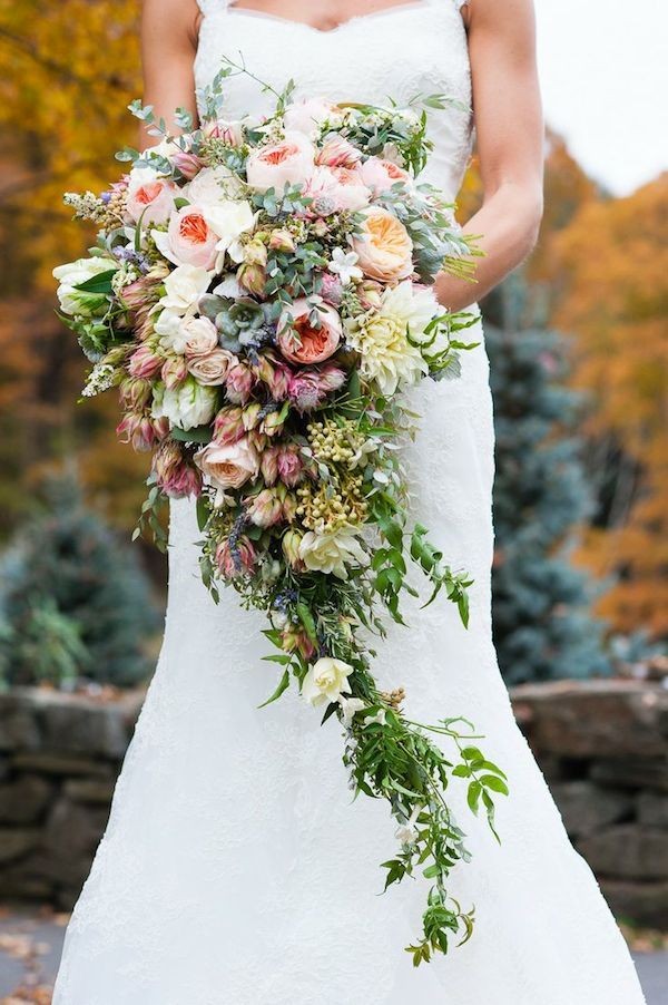 cascading bouquet // Bridal Musings Wedding Blog