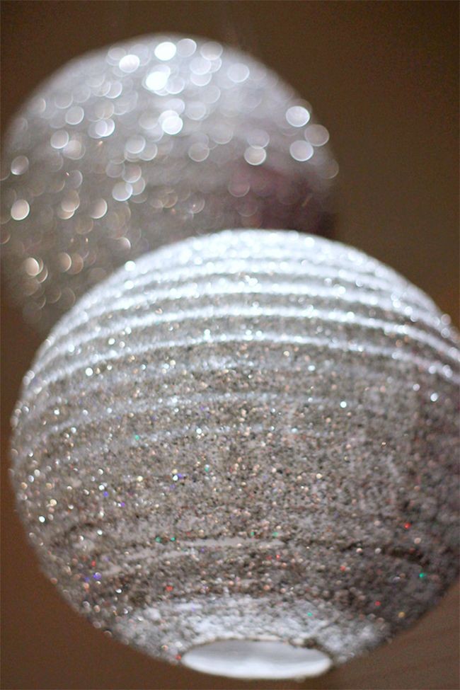How to make fabulous DIY glitter lanterns, coordin...