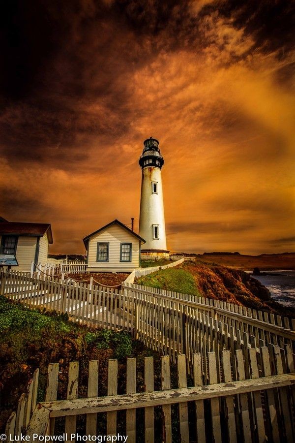 500px / Photo Pigeon Point Lighthouse by Luke Popw...
