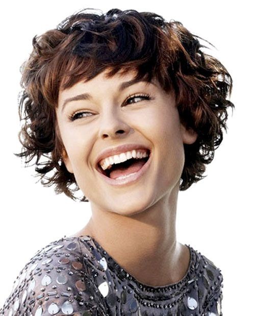 short wavy hairstyles for long faces