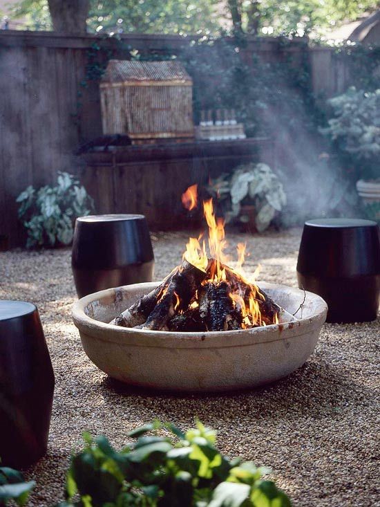 fire pit.. use a kiddie pool and cement to make th...