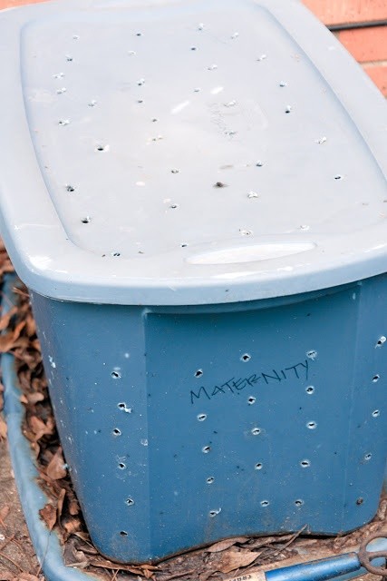 How we made a homemade compost bin from a rubberma...