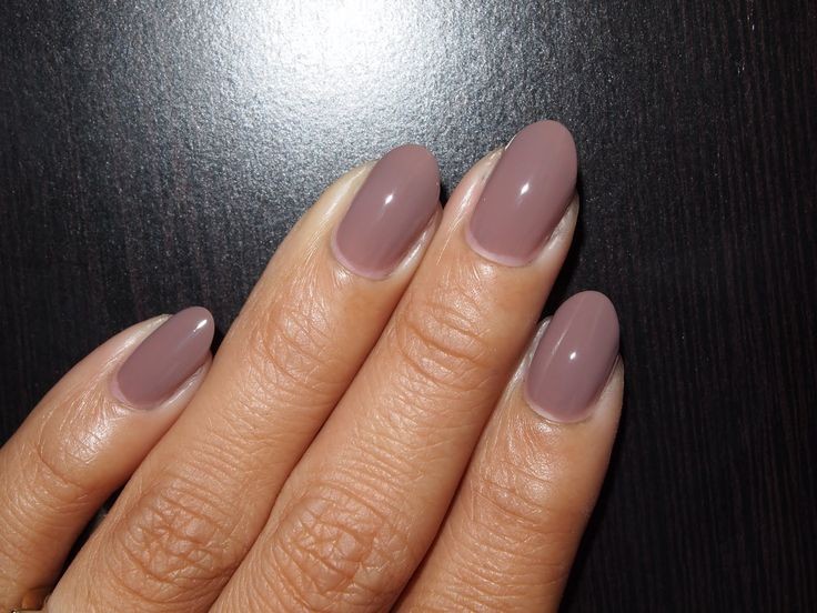 nude oval stiletto nails