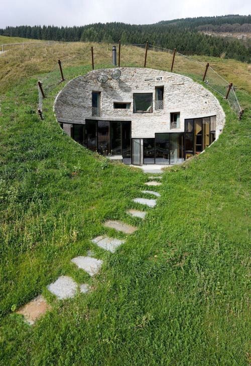 DESIGN FETISH: Underground House in Switzerland