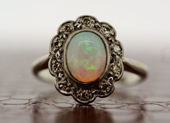 Antique Opal Ring - 1930s Vintage Opal & Diamo...
