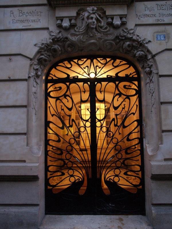 30 of the most inspiring and unique entry doors i'...