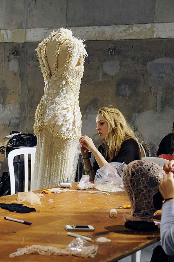 Haute Couture, the making of a dress - dressmakers...