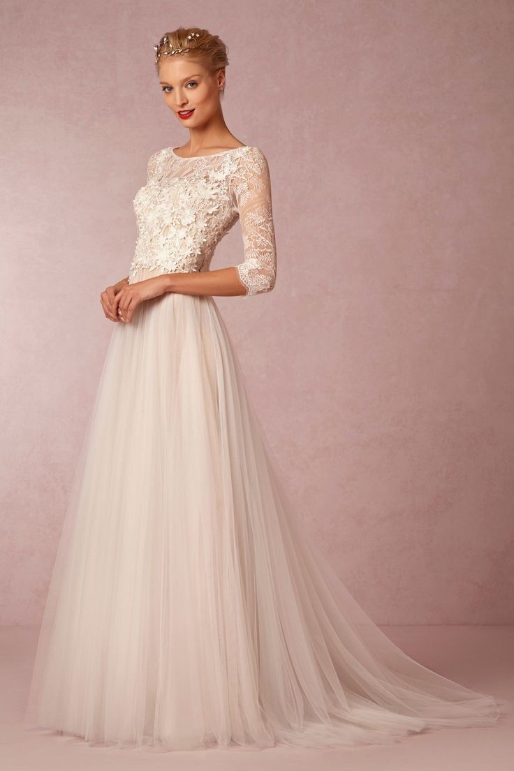 18 Wedding Gowns You'll Love