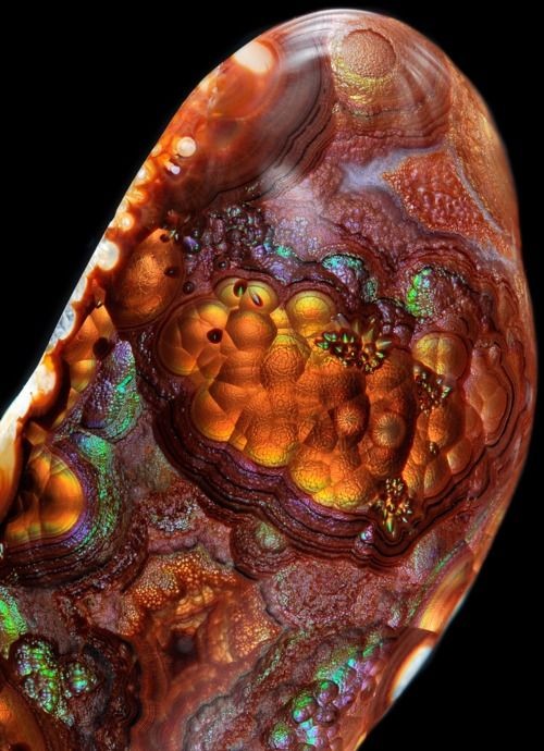 Mexican Fire Agate a variety of chalcedony (SiO2),...