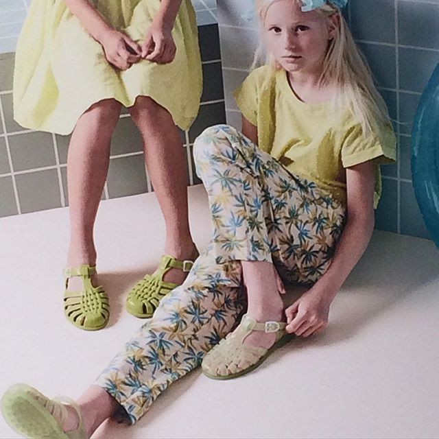 Lots of Palm tree prints for #SS16 at #CiffKids he...