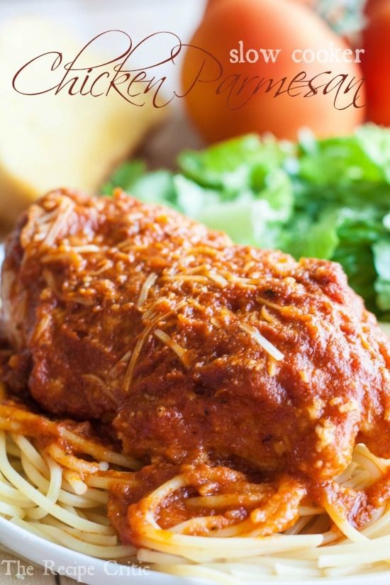 Slow Cooker Chicken Parmesan at http://therecipecr...