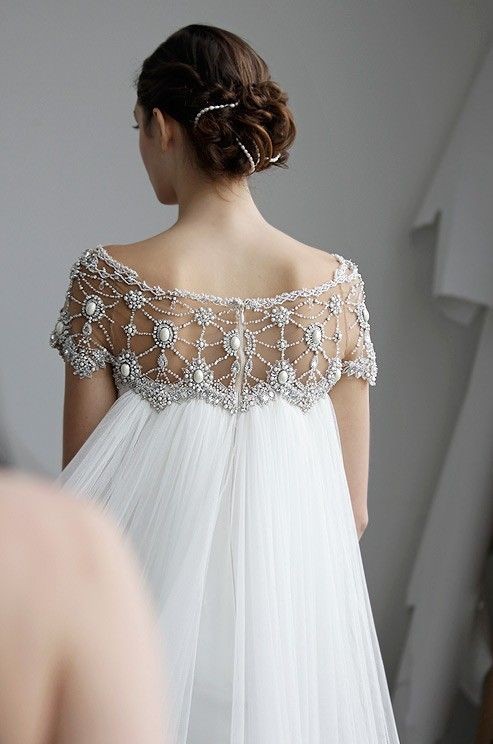white train for wedding dress. Exquisite!