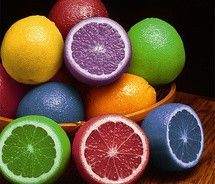 Photoshopped fake! Inject food coloring in lemons-...