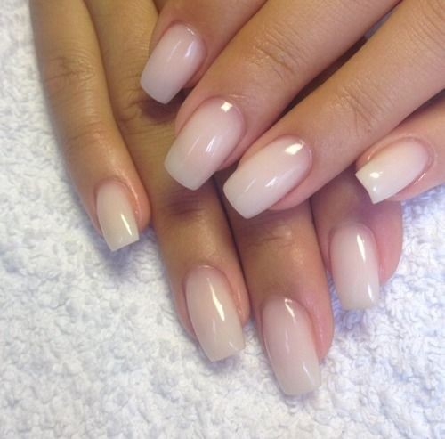 Dope nails of the day ;) Clean & classy. Idk y...