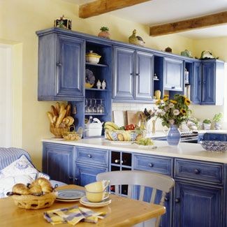 Wish I had these blue kitchen cabinets...but proba...