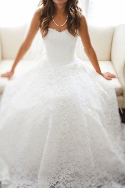 Wedding Dress.. with capped sleeves.. I lovelove l...