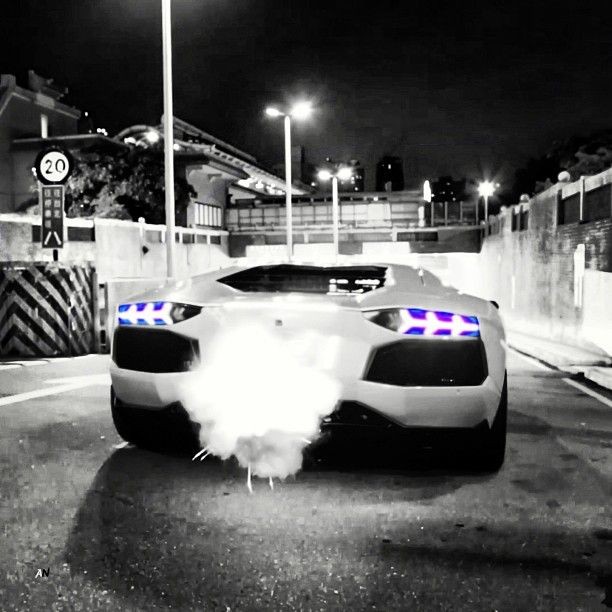 The power of #Lamborghini engines! What happens wh...